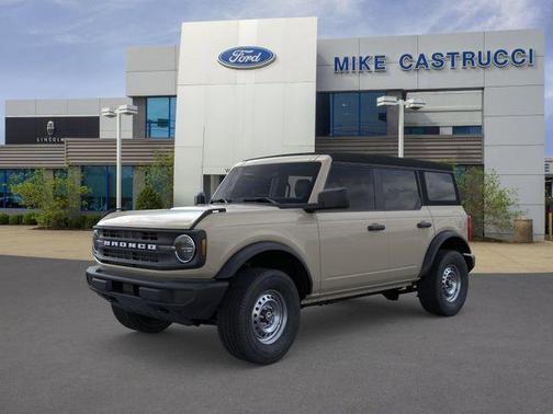 Desert Sand 2025 Ford Bronco Base