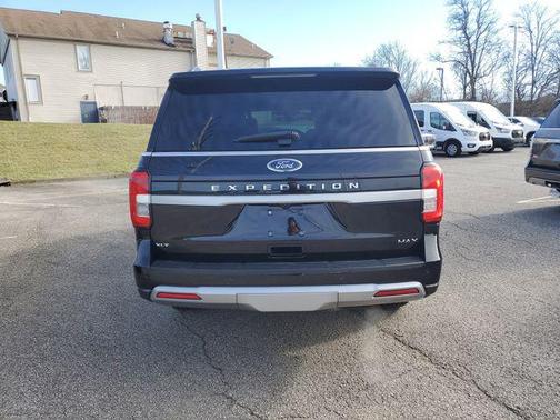 2024 Ford Expedition Max XLT