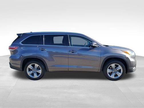 Predawn Gray Mica 2016 Toyota Highlander Limited