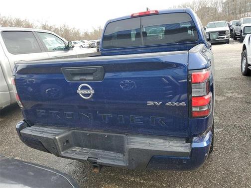 2022 Nissan Frontier SV