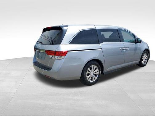 Lunar Silver Metallic 2016 Honda Odyssey EX-L