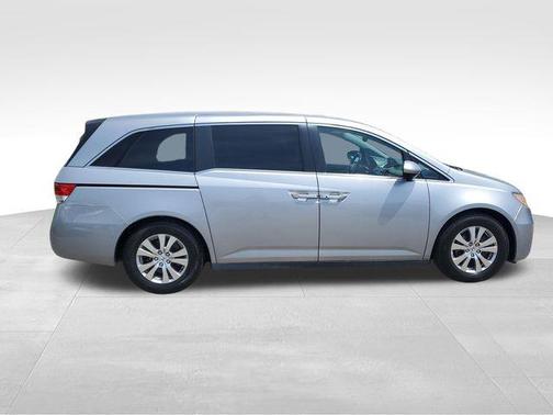 Lunar Silver Metallic 2016 Honda Odyssey EX-L