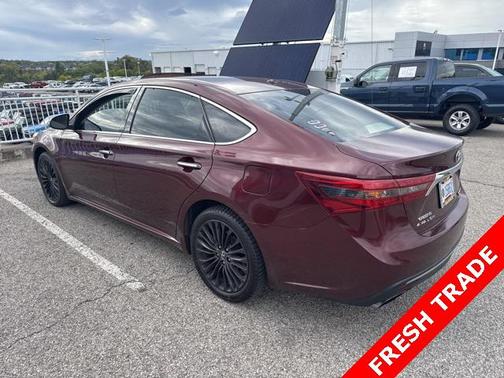 2016 Toyota Avalon XLE