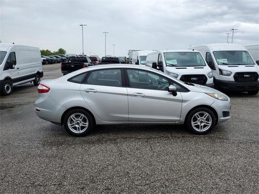2017 Ford Fiesta SE