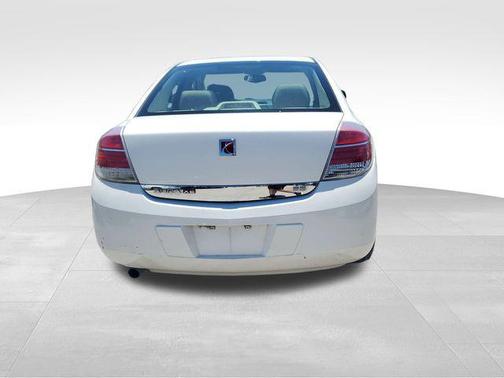 Cream White 2008 Saturn Aura XE