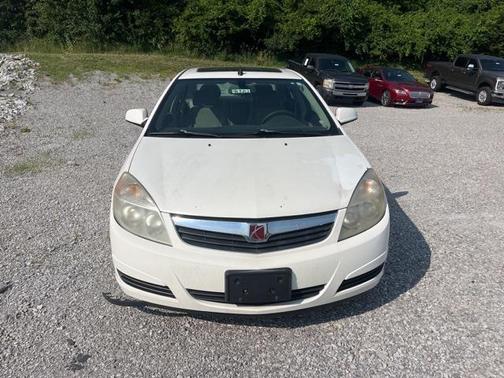 Cream White 2008 Saturn Aura XE
