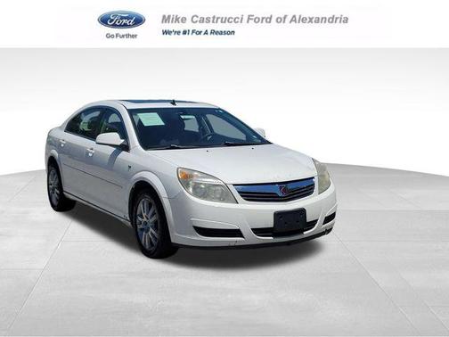 Cream White 2008 Saturn Aura XE