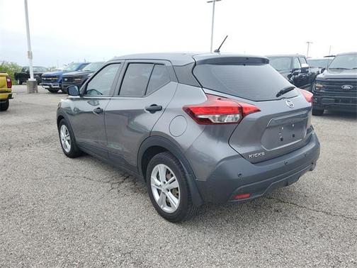 2020 Nissan Kicks S