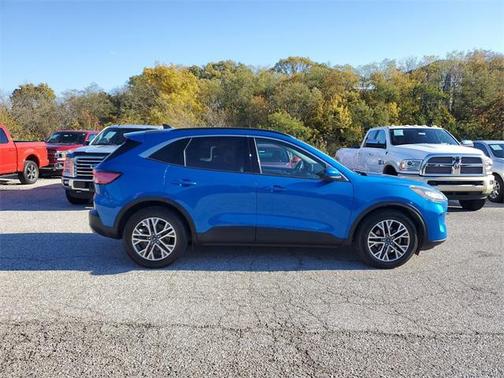2021 Ford Escape SEL