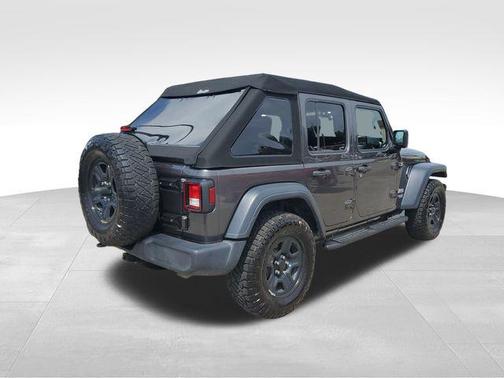 Granite Crystal Metallic Clearcoat 2018 Jeep Wrangler Unlimited Sport