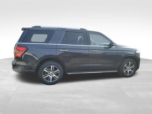 Dark Matter Metallic 2022 Ford Expedition Limited