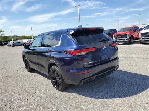 2022 Mitsubishi Outlander Black Edition S-AWC