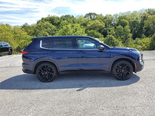 2022 Mitsubishi Outlander Black Edition S-AWC