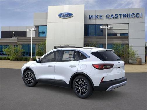 2026 Ford Escape PHEV SE