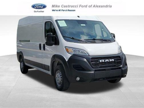 Bright White Clearcoat 2025 RAM ProMaster 2500 Tradesman