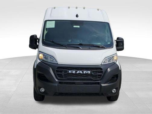 Bright White Clearcoat 2025 RAM ProMaster 2500 Tradesman