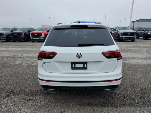 2021 Volkswagen Tiguan 2.0T SE R-Line Black