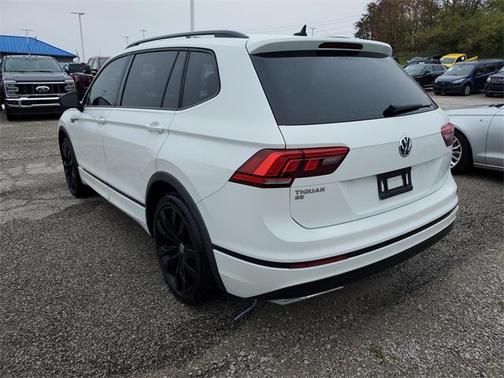 2021 Volkswagen Tiguan 2.0T SE R-Line Black