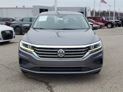 2022 Volkswagen Passat 2.0T SE