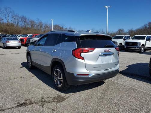 2021 GMC Terrain SLT