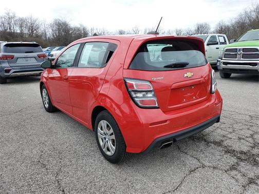 2020 Chevrolet Sonic FWD Hatchback 1FL 5-Door