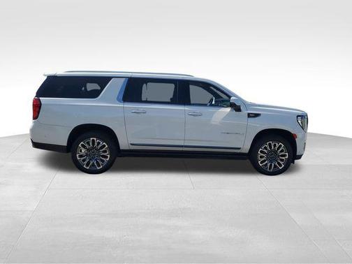 White 2023 GMC Yukon XL Denali Ultimate