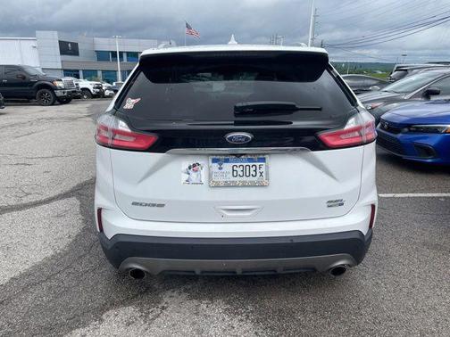 Oxford White 2019 Ford Edge SEL