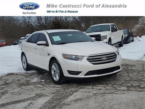 2016 Ford Taurus SEL
