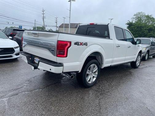 White Platinum Clearcoat Metallic 2016 Ford F-150 XLT