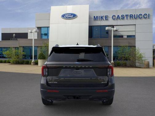 Agate Black Metallic 2026 Ford Explorer Active