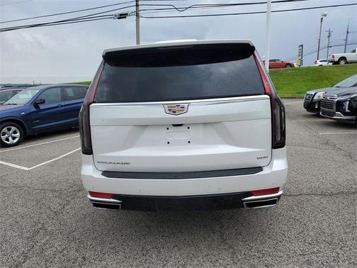 2024 Cadillac Escalade ESV Premium Luxury