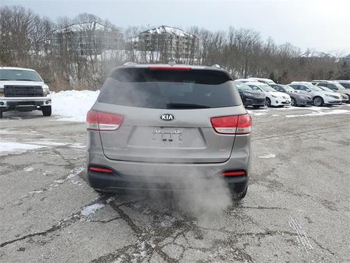 2018 Kia Sorento LX