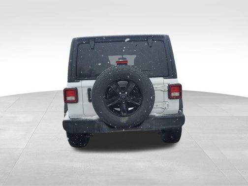 Bright White Clearcoat 2021 Jeep Wrangler Unlimited Sport Altitude