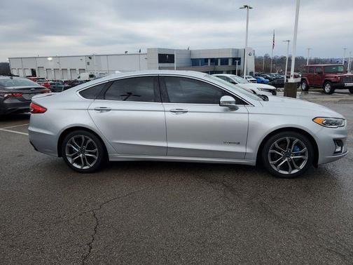 2019 Ford Fusion Hybrid Titanium
