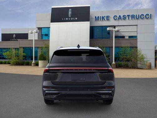 Infinite Black Metallic Clearcoat 2026 Lincoln Nautilus Reserve