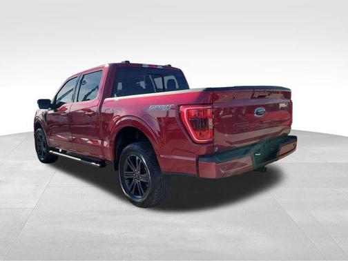 Rapid Red Metallic Tinted Clearcoat 2022 Ford F-150 XLT