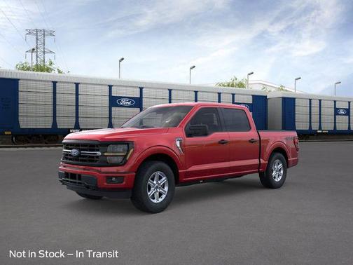 Ruby Red Metallic Tinted Clearcoat 2026 Ford F-150 XLT