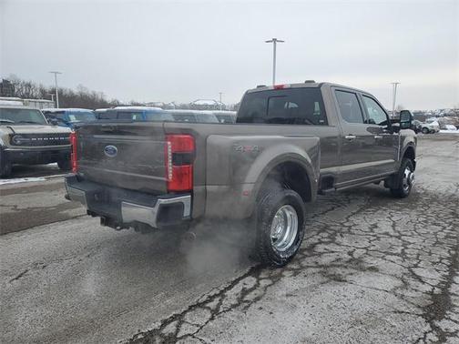 2023 Ford F-350 Lariat