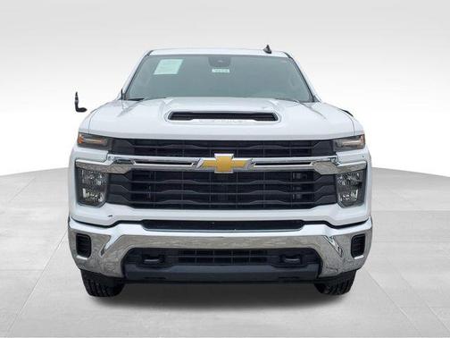Summit White 2024 Chevrolet Silverado 2500 LT