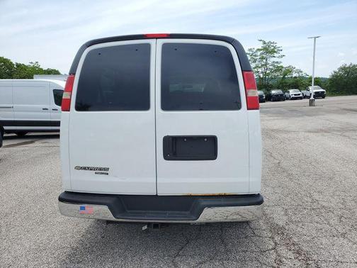Summit White 2012 Chevrolet Express 2500 LT