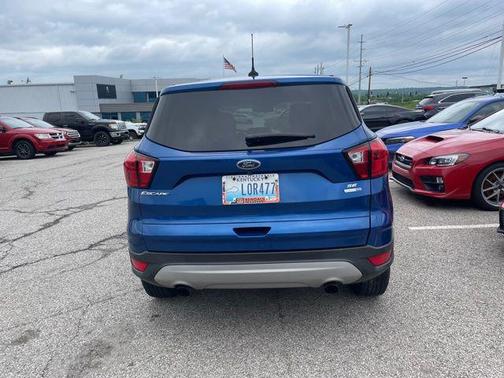 Lightning Blue 2019 Ford Escape SE