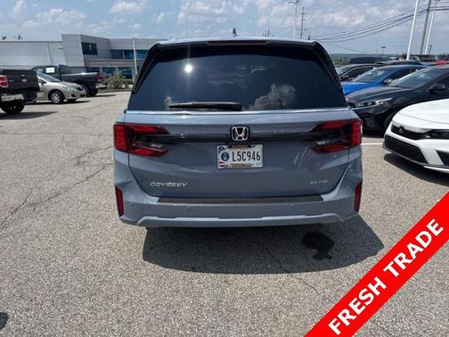 2025 Honda Odyssey Elite
