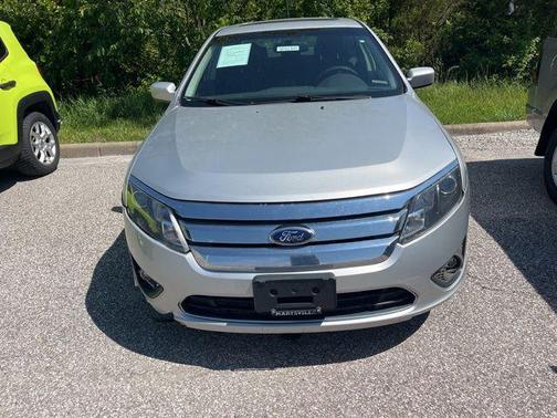 Brilliant Silver Metallic 2010 Ford Fusion SE