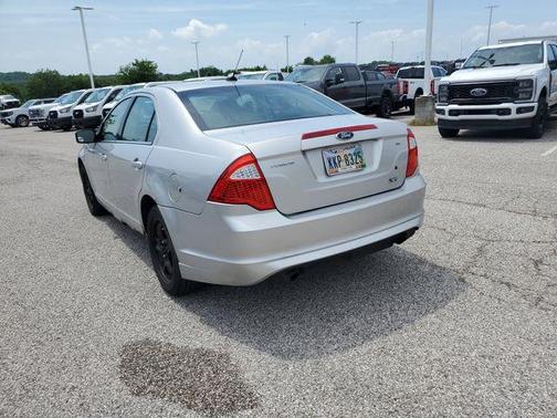 Brilliant Silver Metallic 2010 Ford Fusion SE