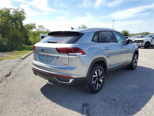 2023 Volkswagen Atlas Cross Sport 2.0T SE