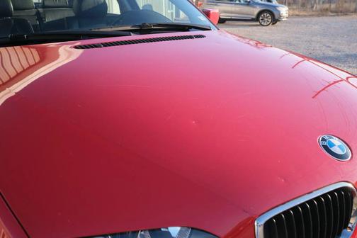 2004 BMW 325 325xi Sedan 4D