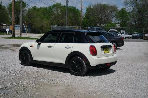 2016 MINI Hardtop Cooper