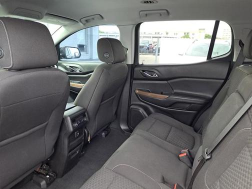 2018 GMC Acadia SLE-1