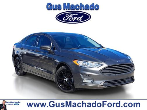 2020 Ford Fusion SE