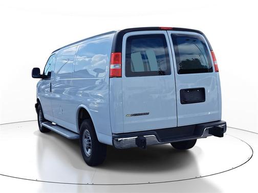 2024 Chevrolet Express 2500 Work Van